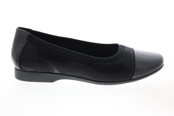 Clarks Un Darcey Cap 26144963 Womens Black Suede Ballet Flats Shoes Sale