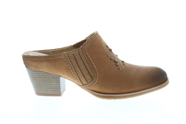 Earth Mendon Buck Womens Brown Nubuck Slip On Mules Heels Shoes Online now